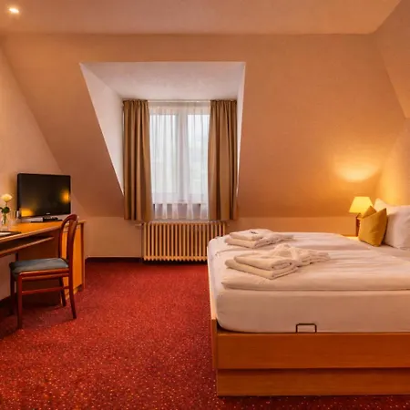 Hotel Lazensky Pyramida Františkovy Lázně