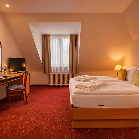 Lazensky Pyramida 4* Františkovy Lázně