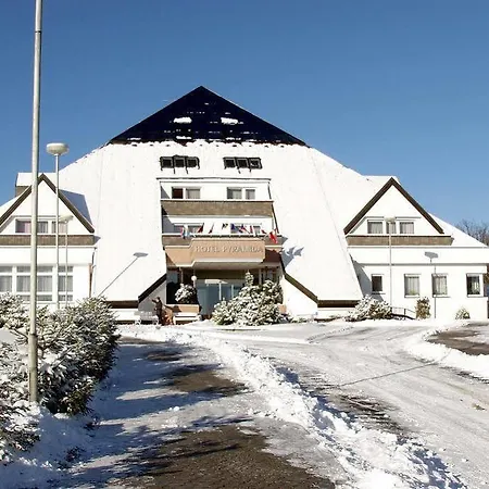 Lazensky Pyramida 4* Františkovy Lázně