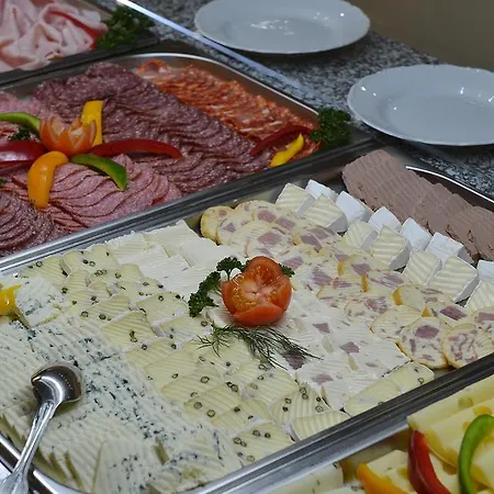 Lazensky Pyramida 4* Františkovy Lázně