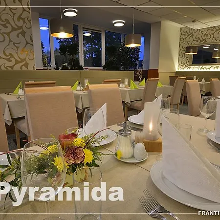 Lazensky Pyramida Hotel 4*