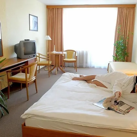 Lázeňský Pyramida Hotel Františkovy Lázně