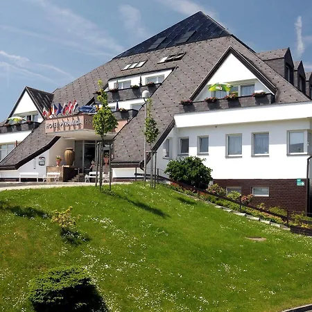 Lazensky Pyramida I Отель 4*