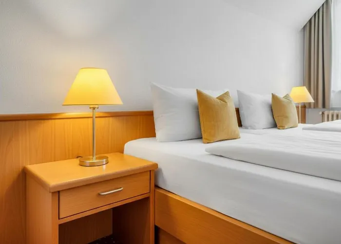 Lazensky Pyramida Františkovy Lázně